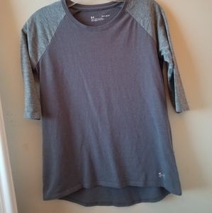 Under Armour 3/4 Ringer Shirt. Youth Large